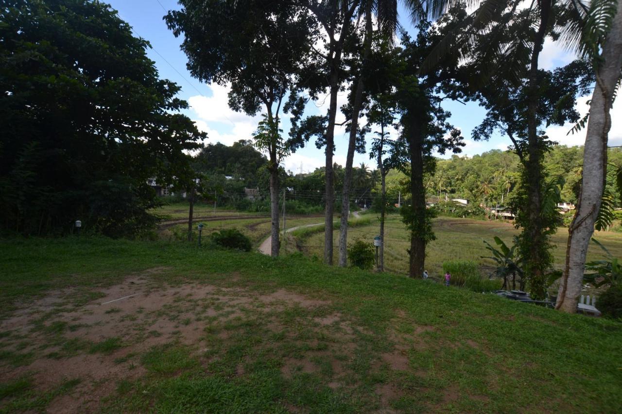 Henas Knuckes View Bungalow Hotel Matale Exterior photo