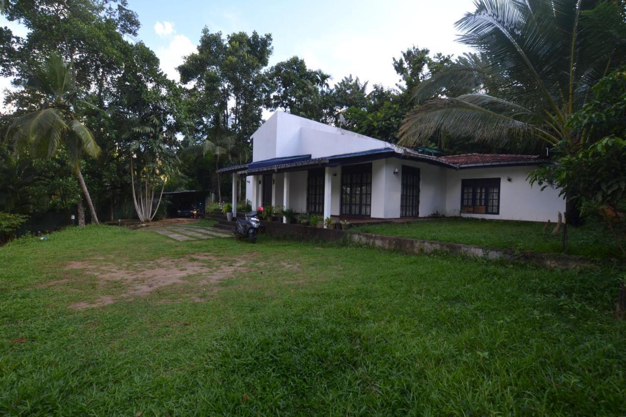 Henas Knuckes View Bungalow Hotel Matale Exterior photo